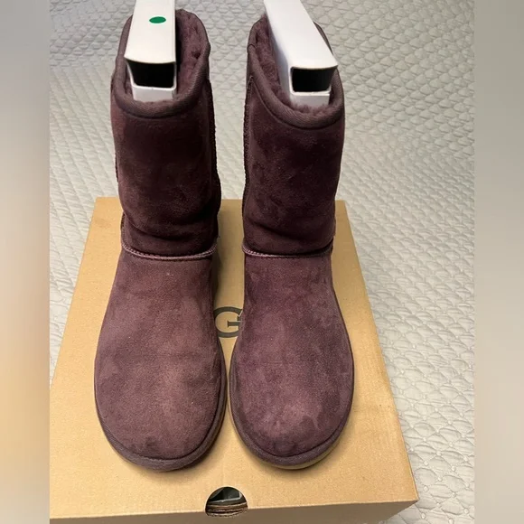 UGG Women's Classic Short II in Port (Rich Plum/purple) - Picture 4 of 9